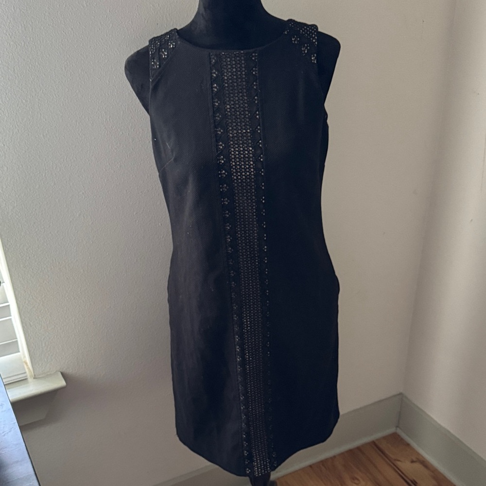 Nine West eyelet aplique strip Black Sleeveless Dress back exposed zip dress 4